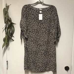 Stylish H&M short dress - size 10